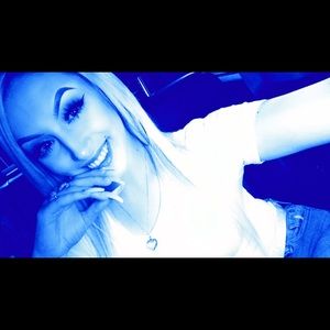 Meet your Posher, Brandi